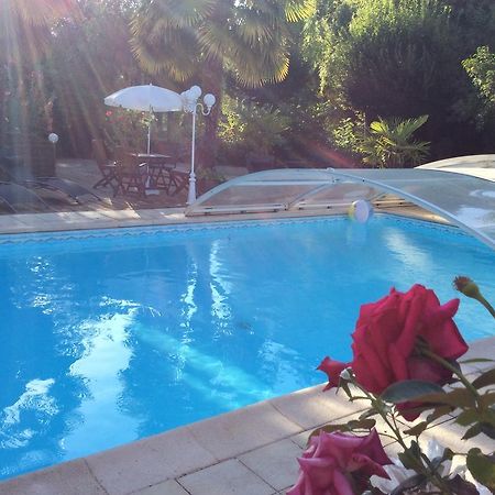 Le Lavoir Bed & Breakfast Châteauroux Екстериор снимка