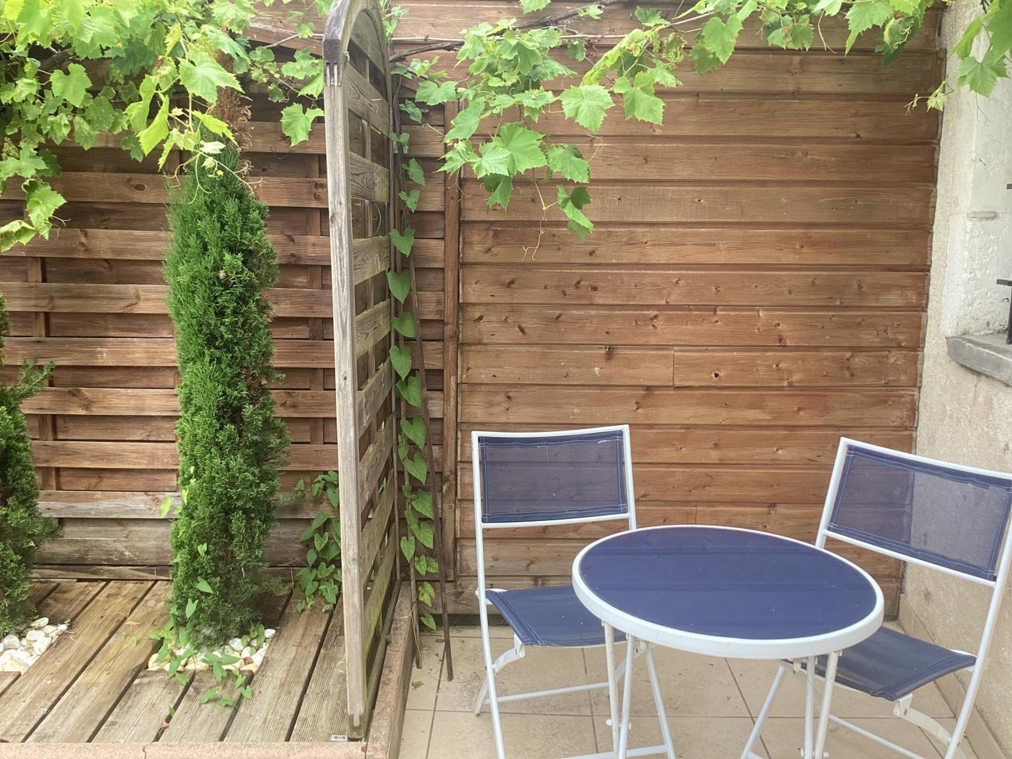 Le Lavoir Bed & Breakfast Châteauroux Екстериор снимка