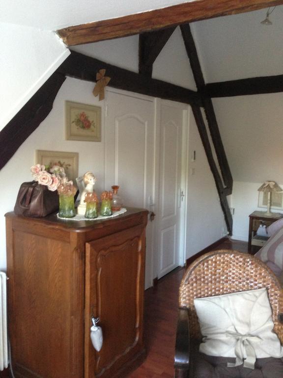 Le Lavoir Bed & Breakfast Châteauroux Стая снимка
