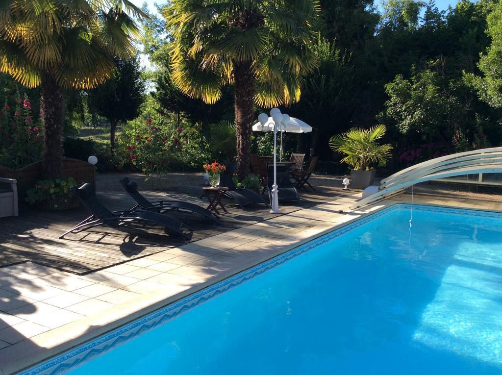 Le Lavoir Bed & Breakfast Châteauroux Екстериор снимка